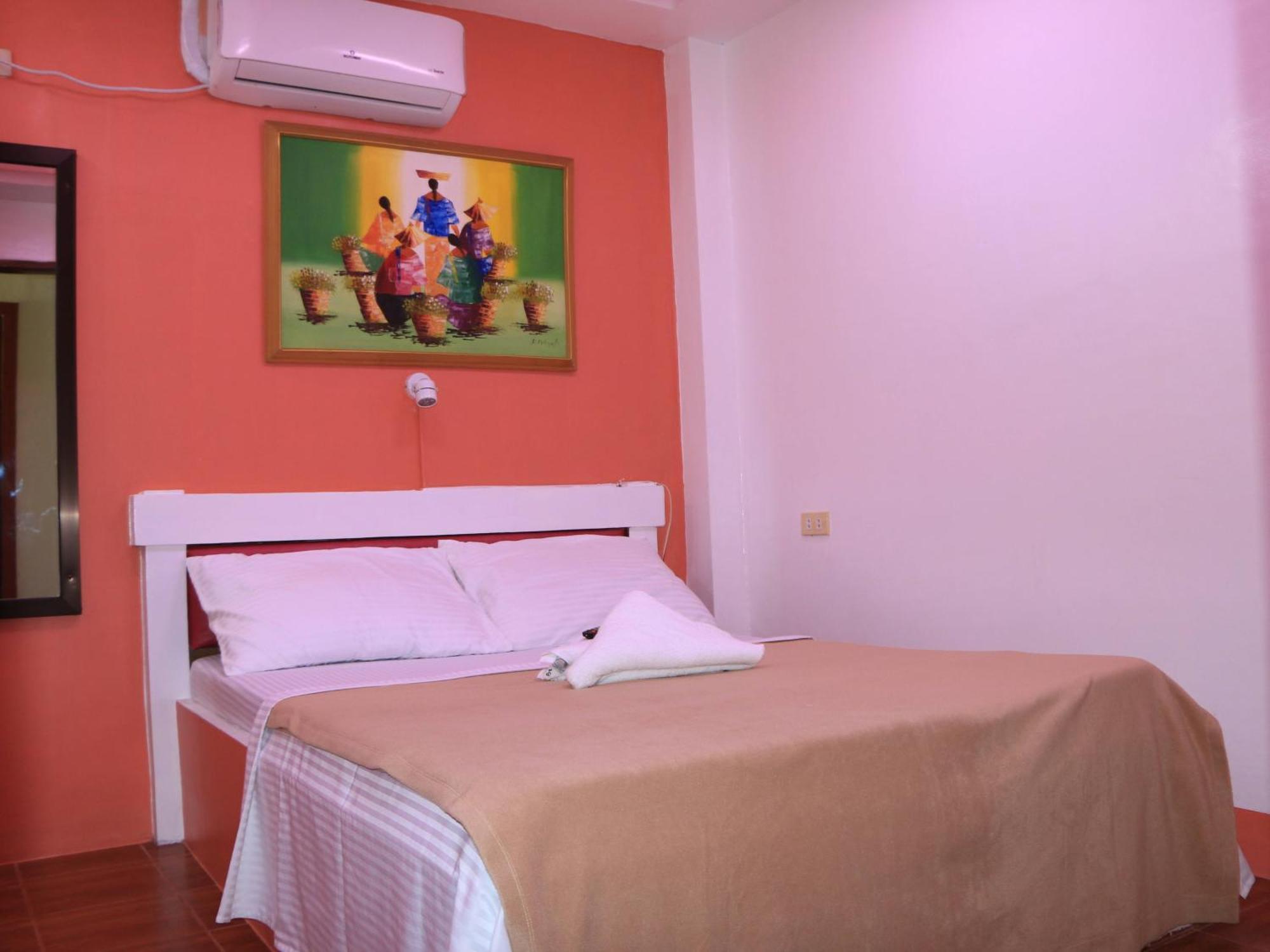 Badladz Beach And Dive Resort Puerto Galera Chambre photo