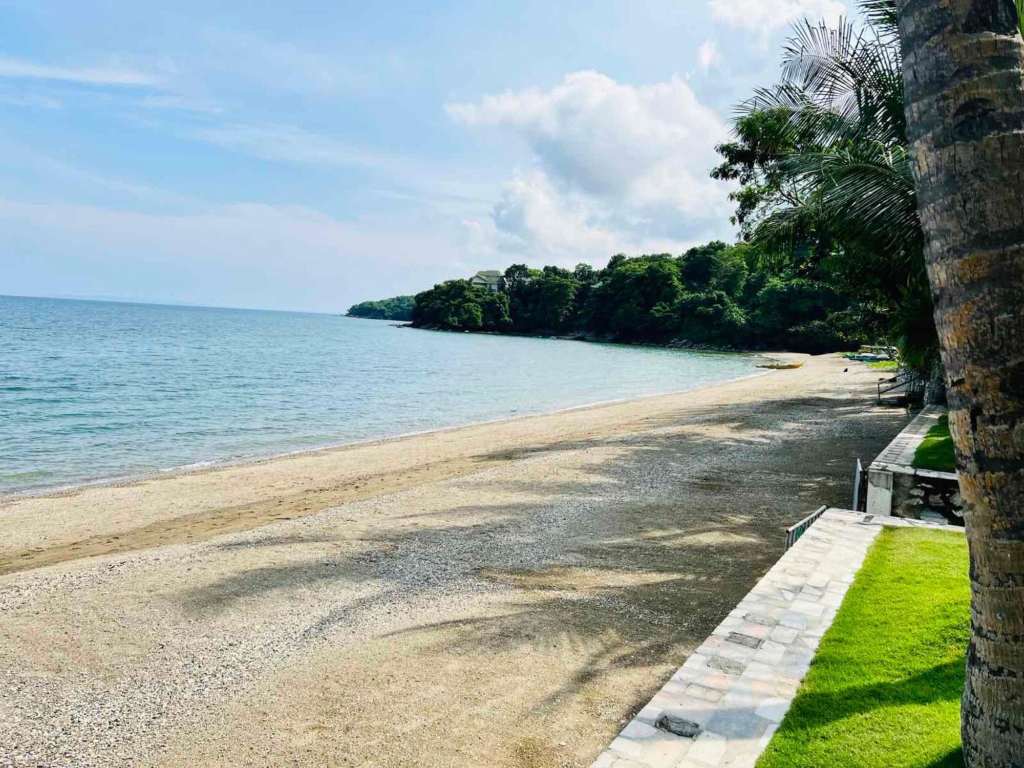 Badladz Beach And Dive Resort Puerto Galera Extérieur photo