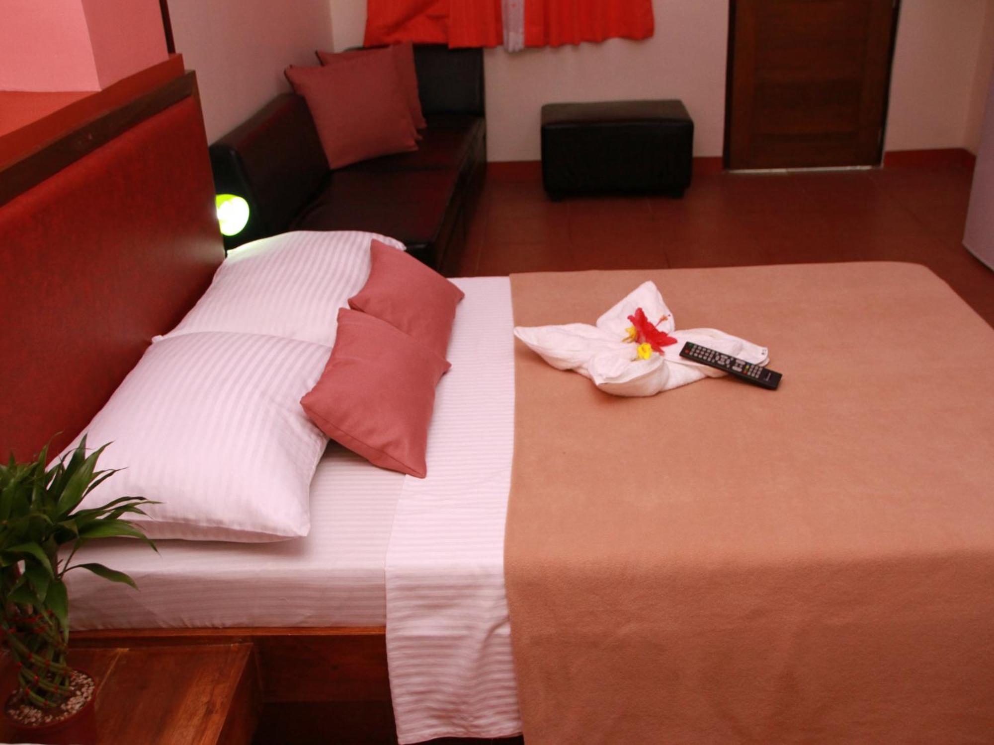 Badladz Beach And Dive Resort Puerto Galera Chambre photo