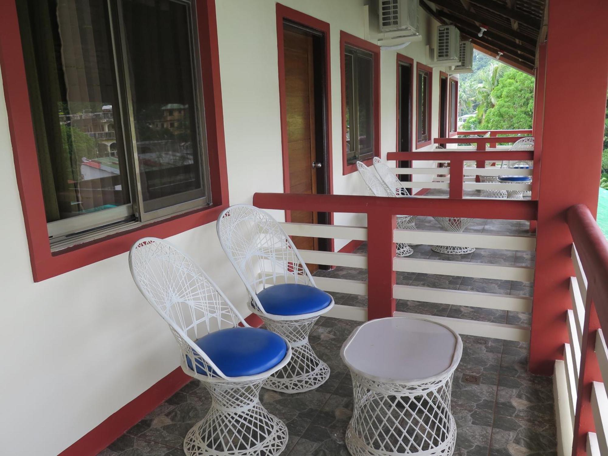 Badladz Beach And Dive Resort Puerto Galera Chambre photo